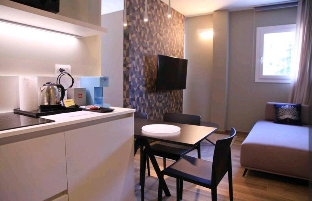 A&G Suites Πάρμα Εξωτερικό φωτογραφία