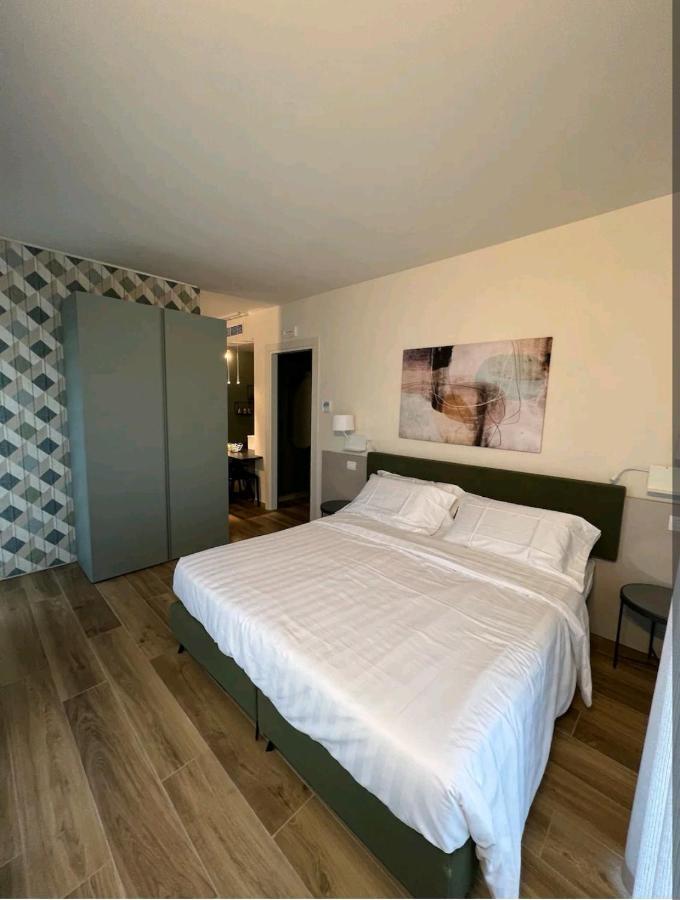 A&G Suites Πάρμα Εξωτερικό φωτογραφία